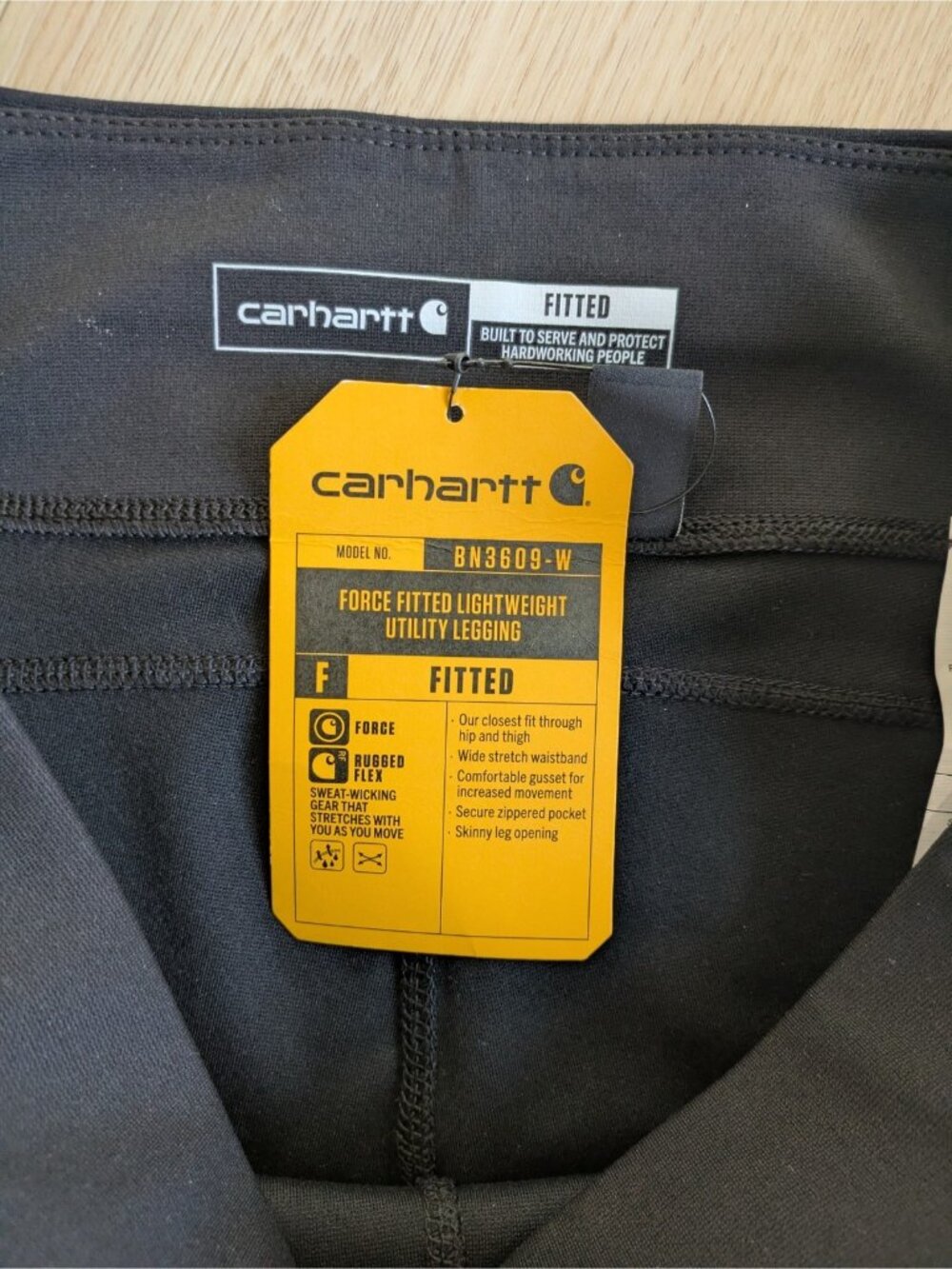 NWT Carhartt Womens Force Fitted Lightweight Utility Legging Black Medium bm3609 - Picture 5 of 5